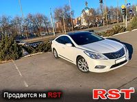 HYUNDAI Azera