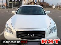 INFINITI M