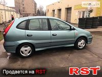 NISSAN Tino